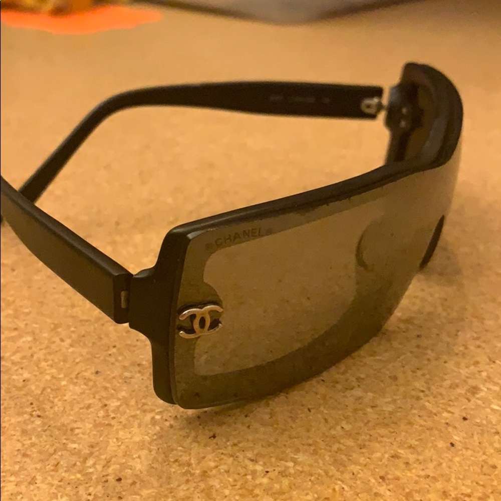 Chanel mirror glasses